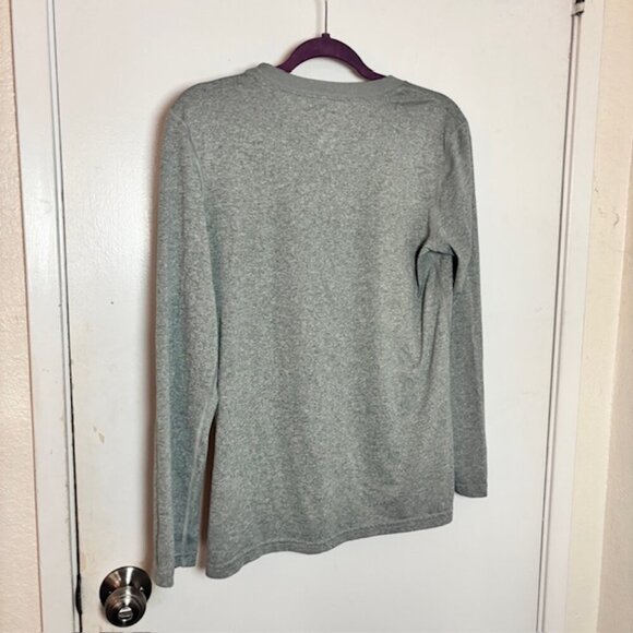 Nike Dryfit Long Sleeve T-Shirt - Size M - Picture 4 of 6